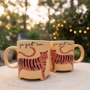 Clay Art Go Get 'em Tiger Mug Footed Tea Coffee Cup Yellow Inspirational